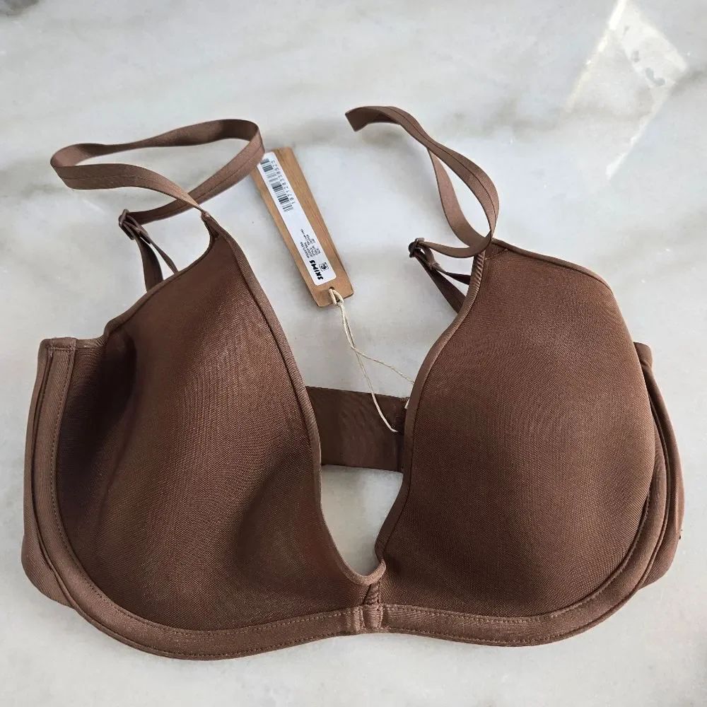 SKIMS Weightless Scoop BraโSienna Size 32D New